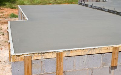 Dalle flottante, portée libre et joints de dilatation : maîtriser les enjeux pour des ouvrages durables